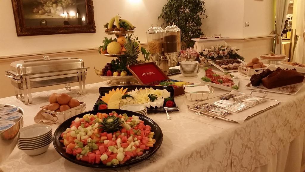 Hotel Villa Degli Angeli Castel Gandolfo Εξωτερικό φωτογραφία
