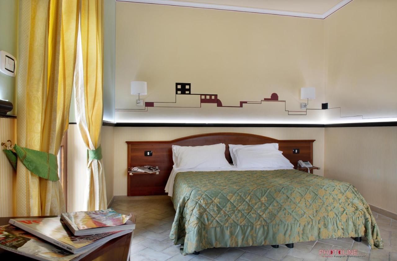 Hotel Villa Degli Angeli Castel Gandolfo Εξωτερικό φωτογραφία